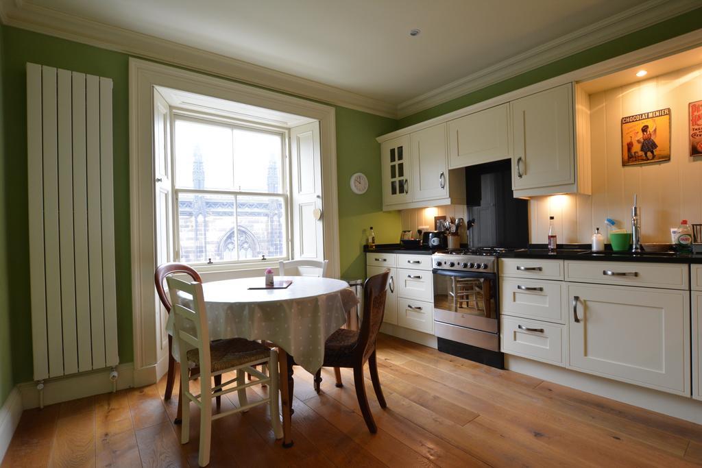 Апартаменти Royal Mile Elegance - Space & Luxury Единбург Екстер'єр фото